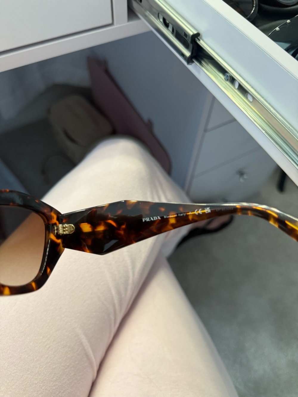 Prada Tortoiseshell Cat-Eye Sunglasses with Brown Gradient Lenses - Picture 5 of 10